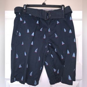 Beverly Hills Polo Club Boat Shorts with Tighten Belt. Trendy Design! - Size 30W